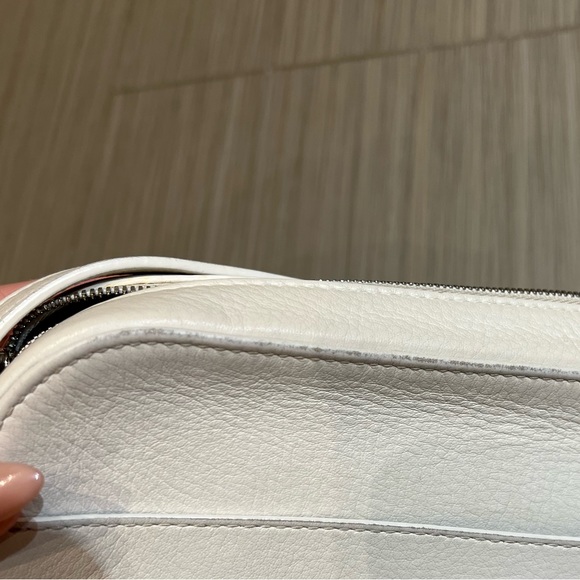 Balenciaga - Everyday Logo Camera Bag - Picture 7 of 11